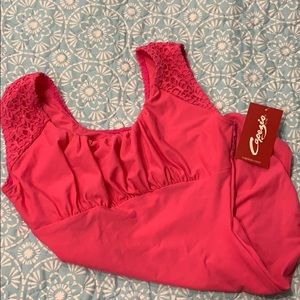 NWT Capezio M pink with metallic threads leotard
